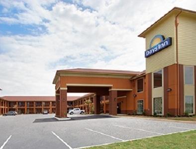 Days Inn By Wyndham Dilley Extérieur photo